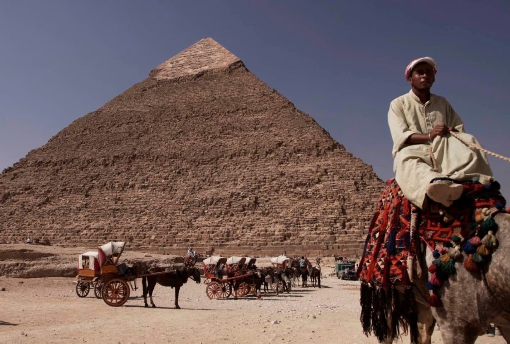 Для любознательных путешественников, планирующих посетить египетские пирамиды